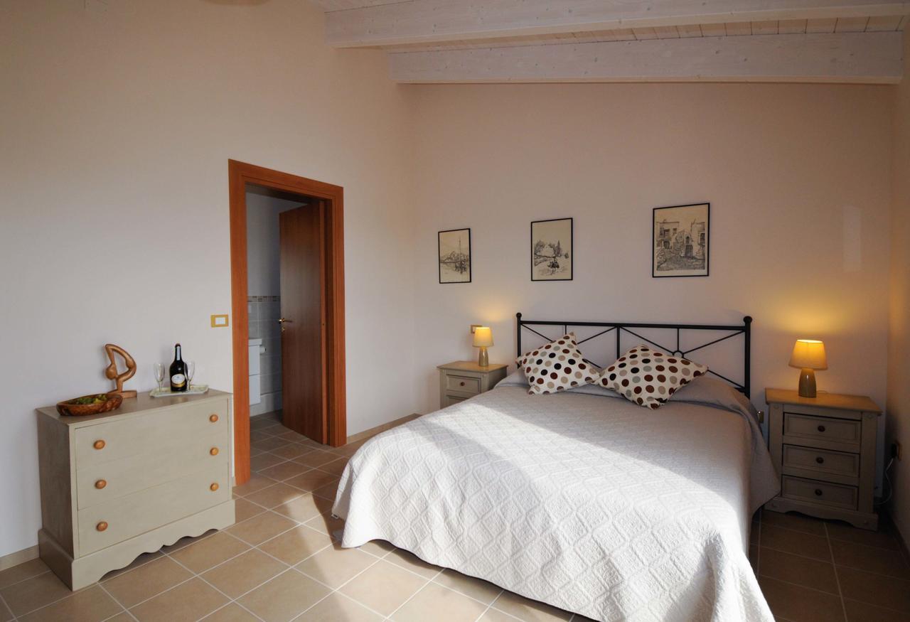 Il Frutteto Bed And Breakfast Ripattone Eksteriør billede